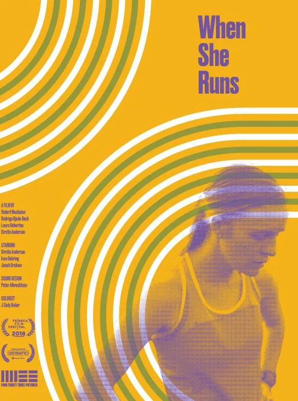 Постер к Когда она бежит (2018)